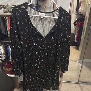 LuLaRoe Gray Floral Top